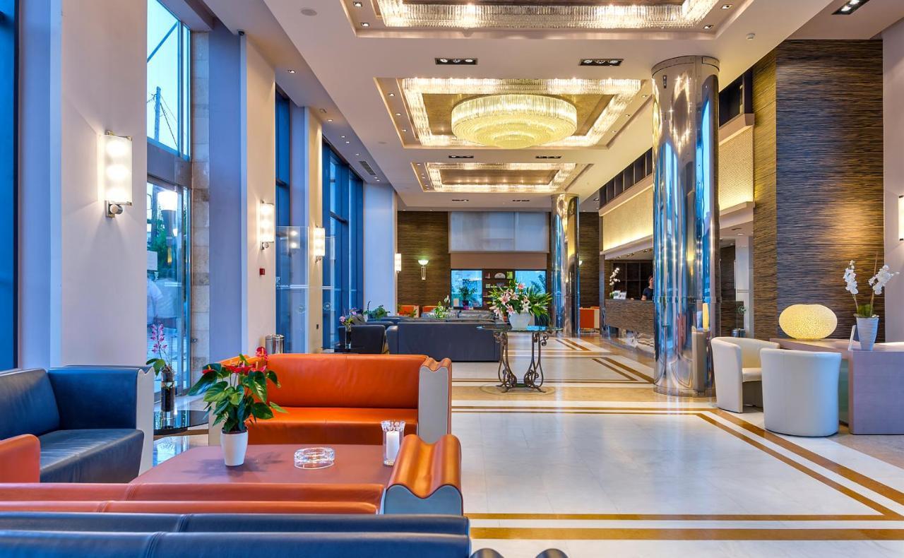 Апартаменты Porto Platanias - Casa Di Porto Экстерьер фото
