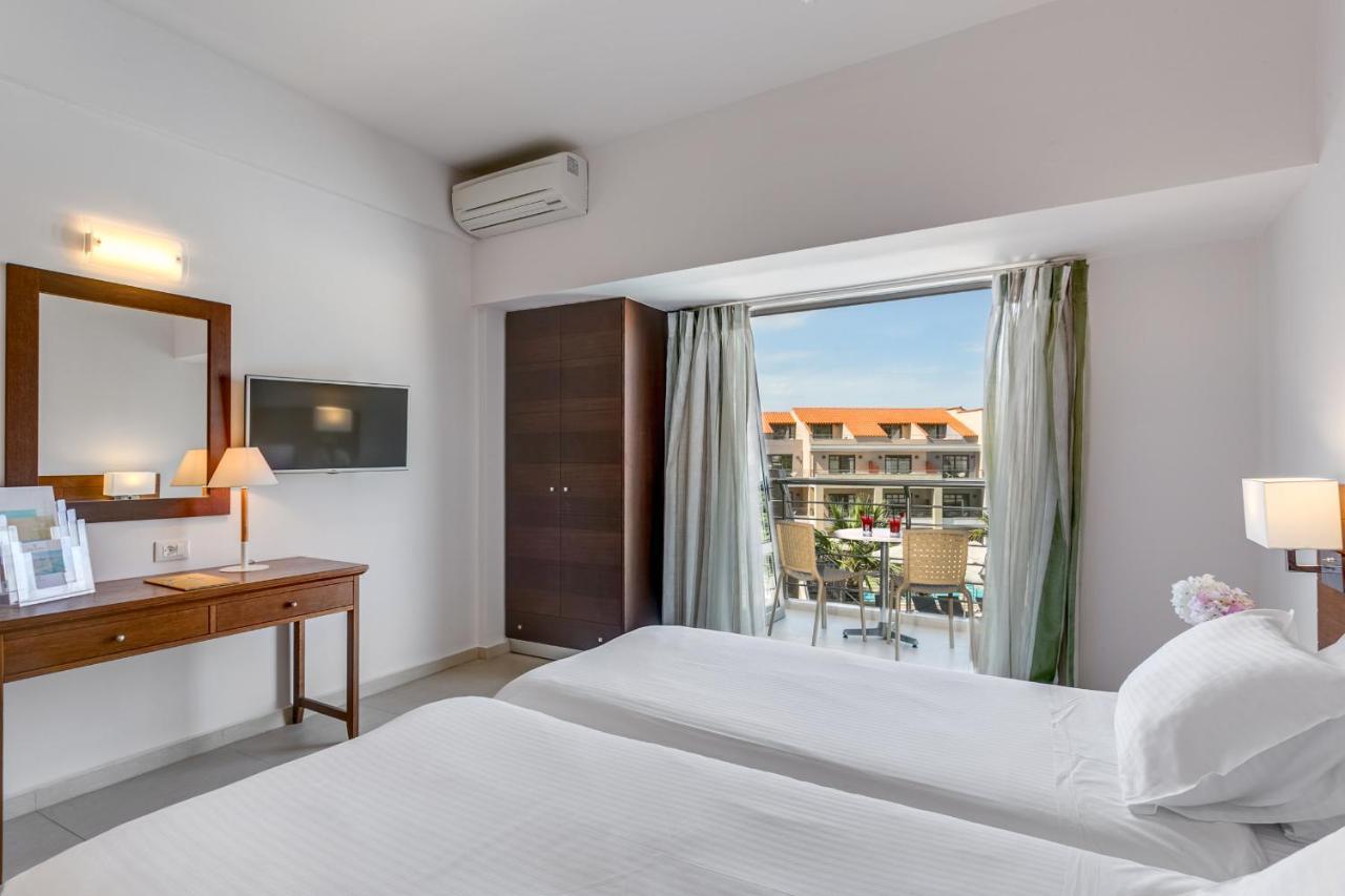 Апартаменты Porto Platanias - Casa Di Porto Экстерьер фото