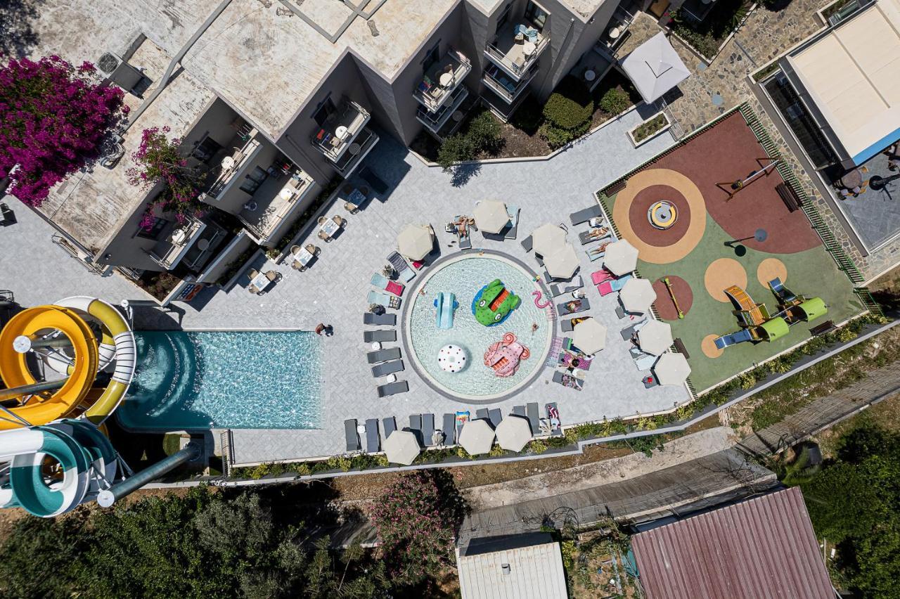 Апартаменты Porto Platanias - Casa Di Porto Экстерьер фото